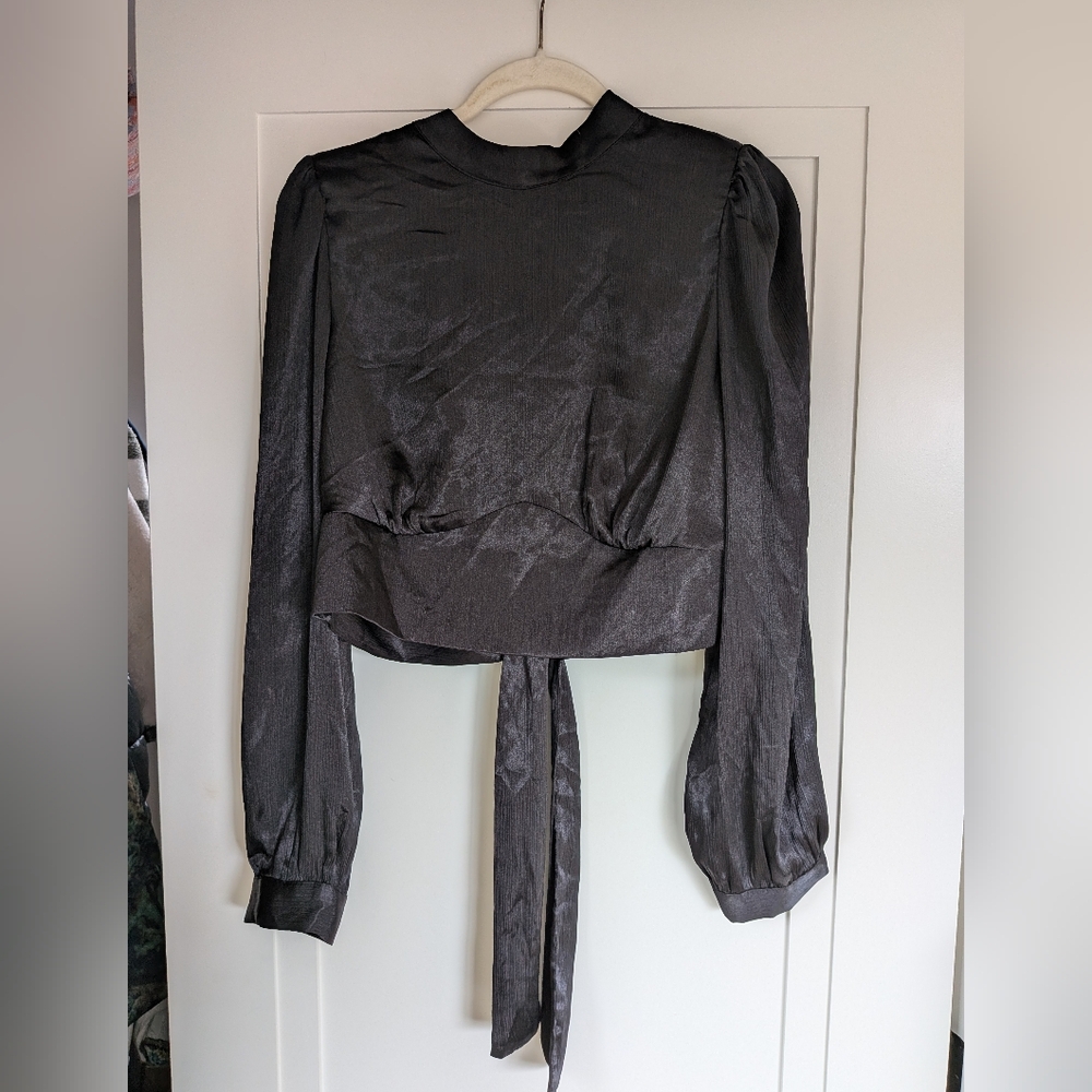 ASTR The Label Black Satin Long-Sleeve Blouse - Size XL
